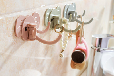 無(wú)痕掛鉤膠，我選凱峰材料